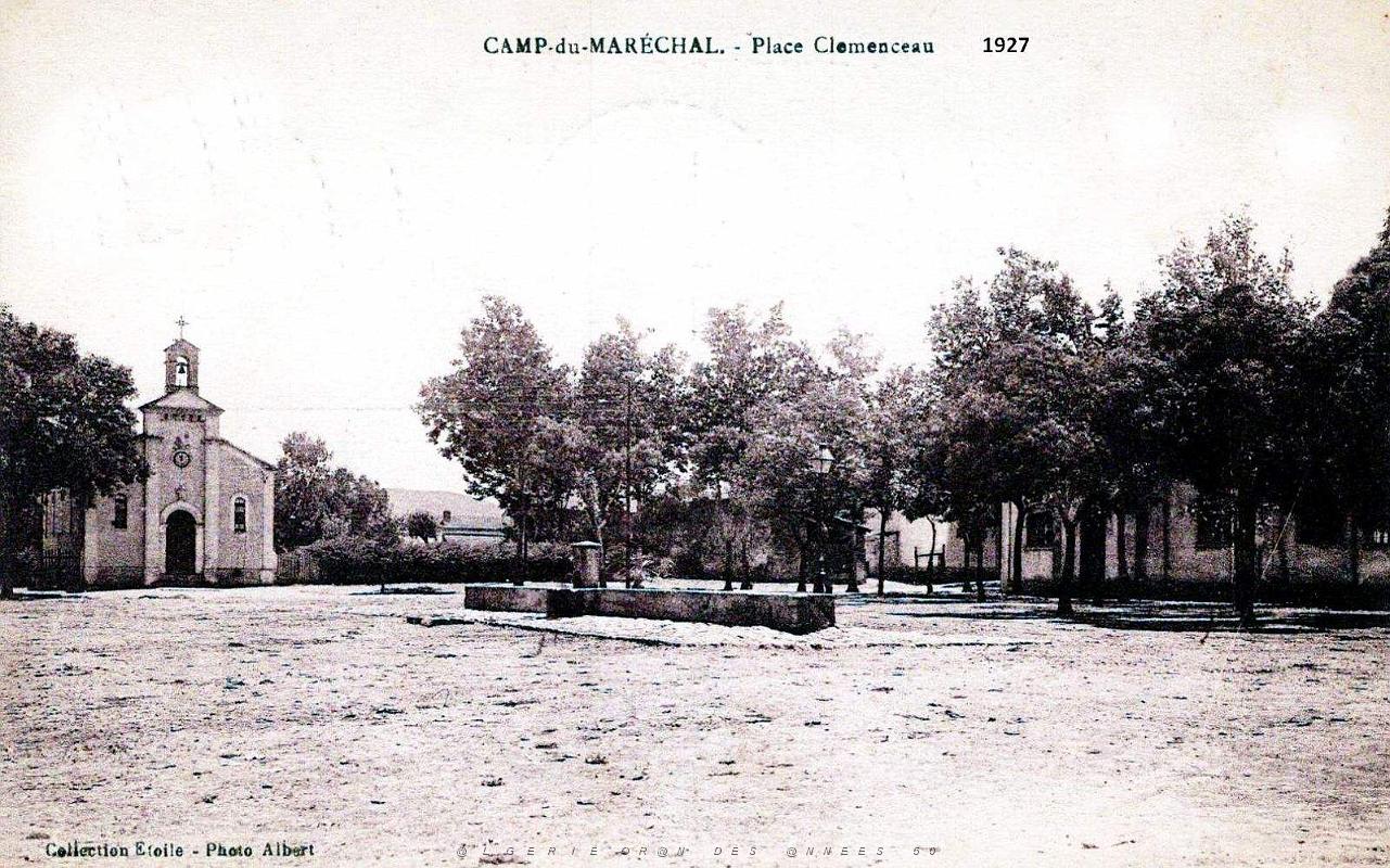 Camp-du-Marechal - Place Clemenceau - 1927.jpg